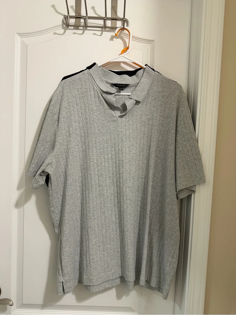 Banana Republic Men’s XL Tall Ribbed Polo Shirt Bundle Black & Gray
